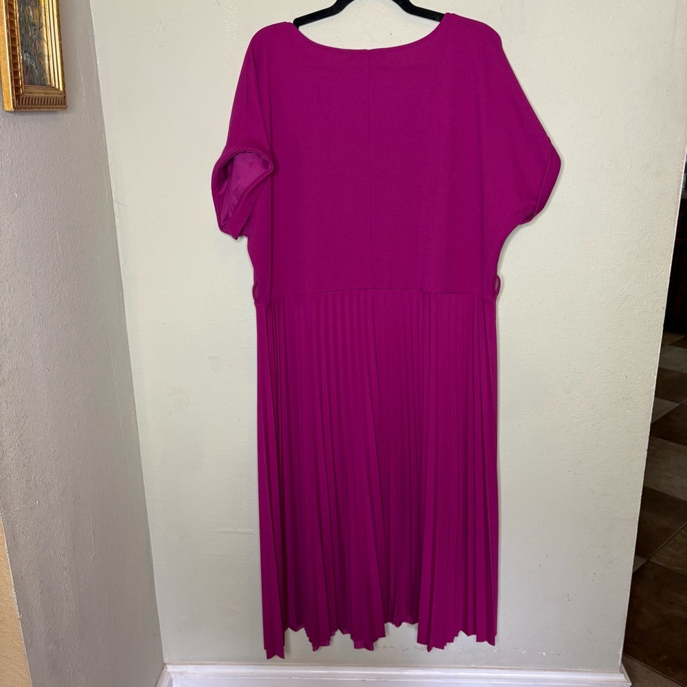 Magenta Pleated Midi Dress Size 3X - Picture 7 of 9